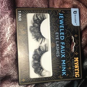 High volume eyelashes, never used